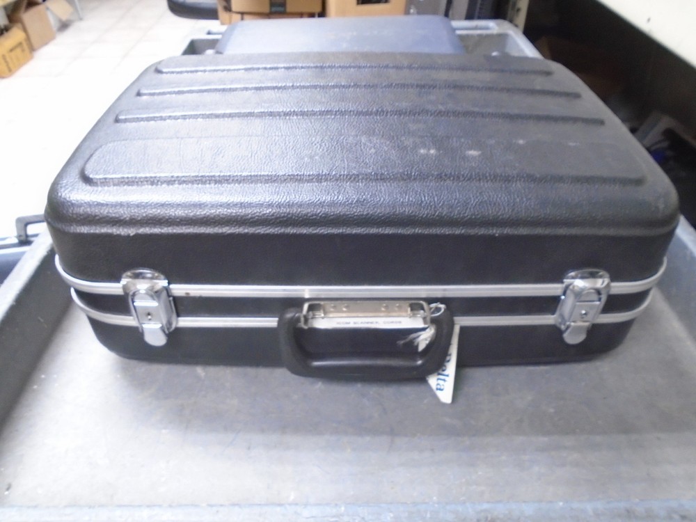 ICOM IC-R7000 Communications Receiver