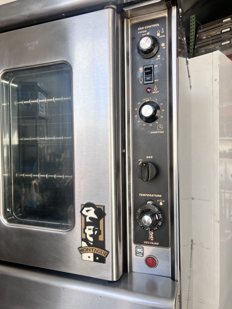 Montague Double Convection Oven pre-owned