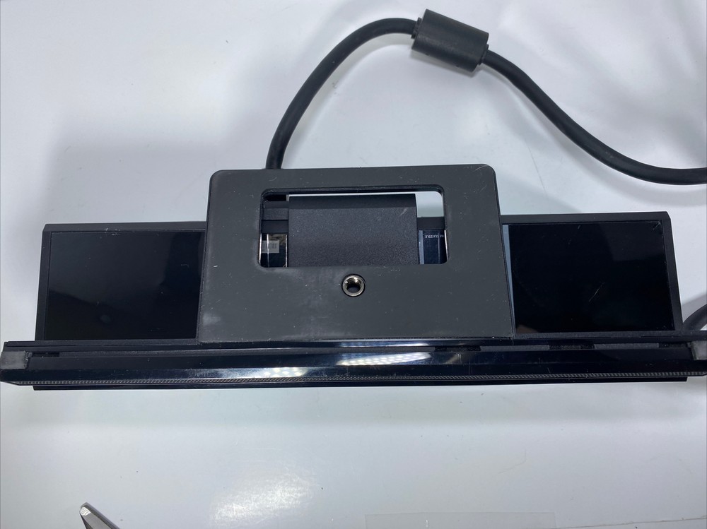 Microsoft Xbox One Kinect Camera Motion Sensor Bar Model 1520 Tested