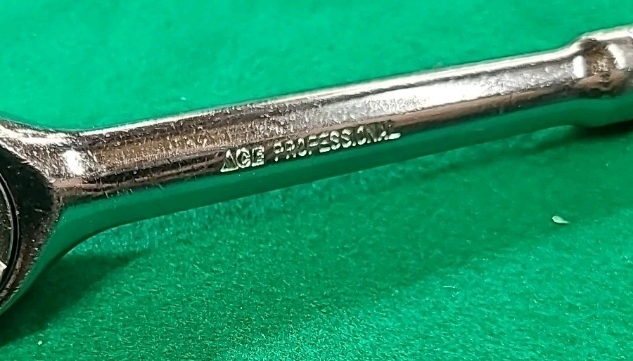 ACE Professional 1/2" Drive Quick Release Ratchet