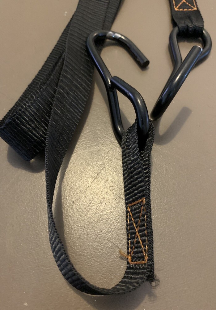 Standard 2-Hook Tie-Down 5.5’ Strap 1” wide