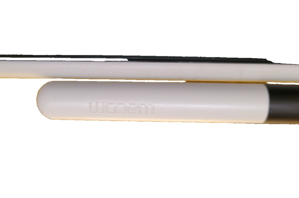 Wacom One 13.3" Digital Drawing Tableot – LCD& PEN – Powers On – UNTESTED – Read
