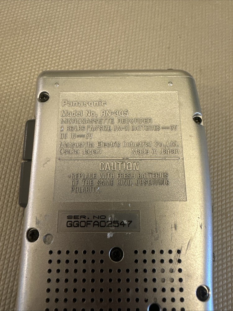 PANASONIC VAS RN-305 HANDHELD CASSETTE VOICE RECORDER ***Read