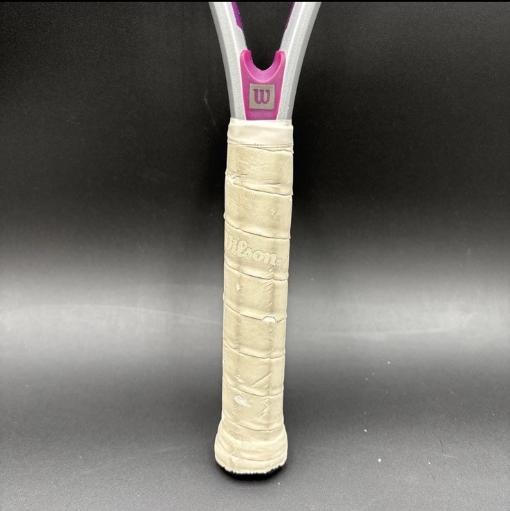 Wilson Essence StopShock Technology 4 1/4