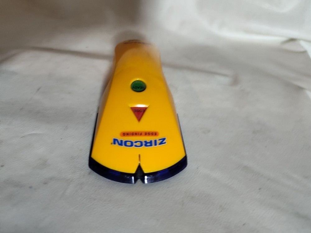 Zircon StudSensor L20 Edge Finding - Pre-Owned