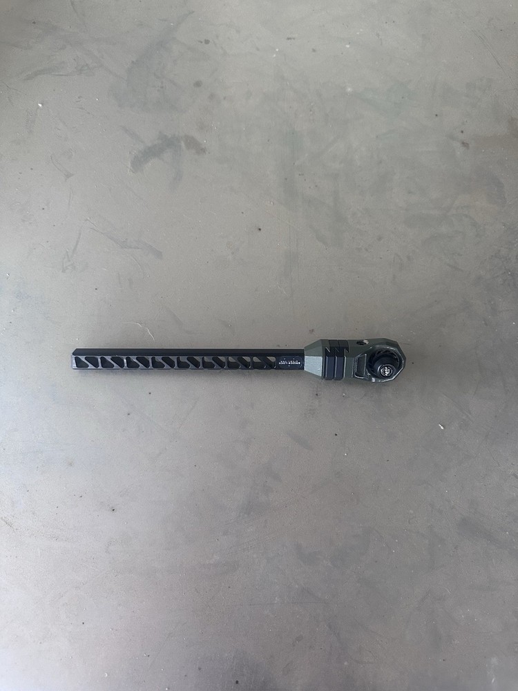 Mathews Archery 8in bridge lock