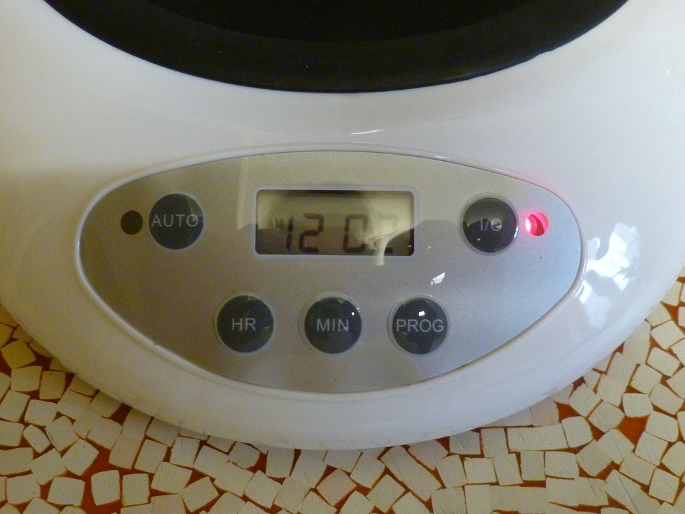 Vintage Melitta 12-Cup Digital Programmable Coffee Maker - ME12CDW