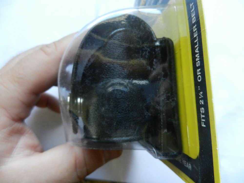 HKS Speedloader Case Black; Holds 2 Loaders; Plain, Medium; 203-M-P