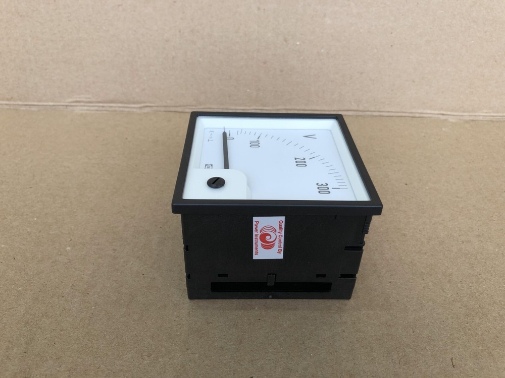 DEIF EQ96X VOLTMETER 564642 RANGE 300