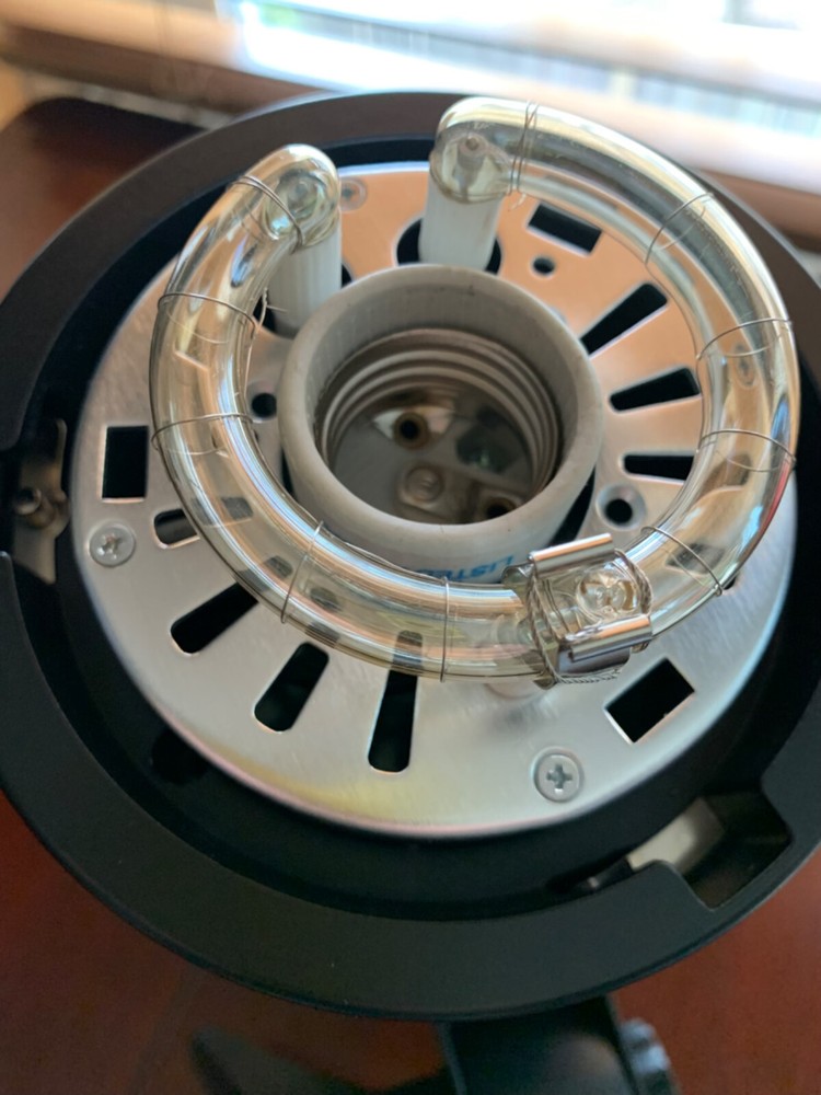 godox de300 studio flash