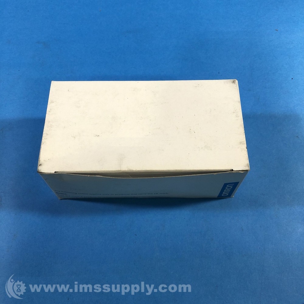 Omron E3S-AT11 Photoelectric Sensor FNFP