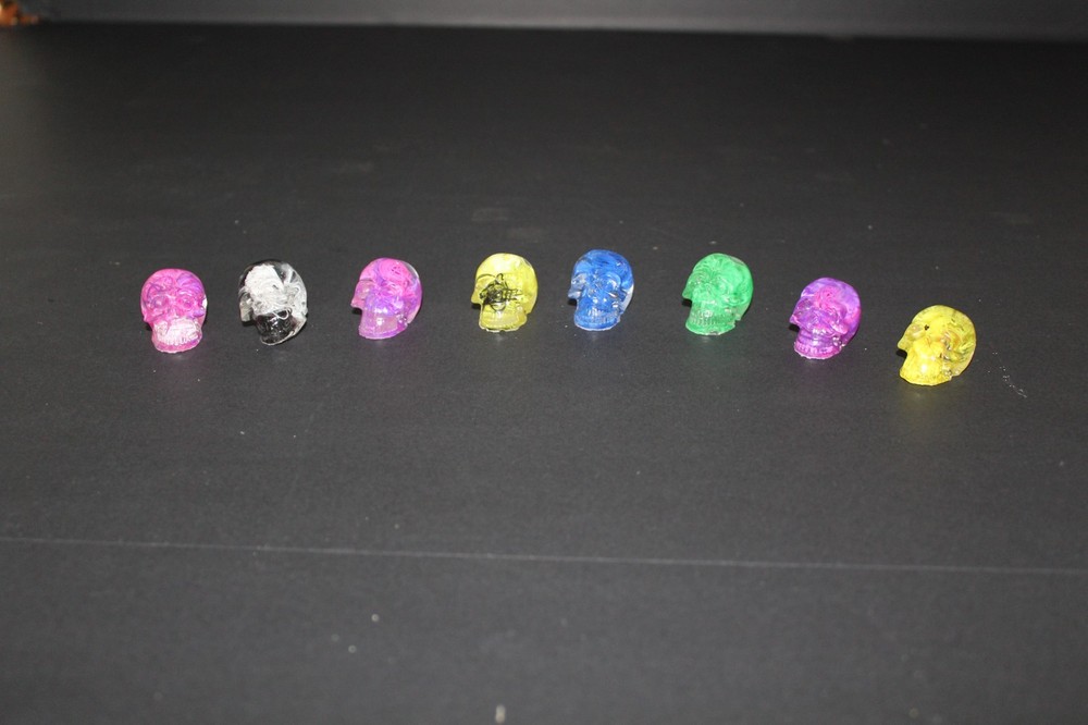Mini Resin Skulls