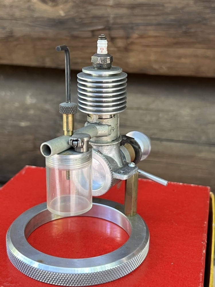 BRAT AIRPLANE ENGINE
