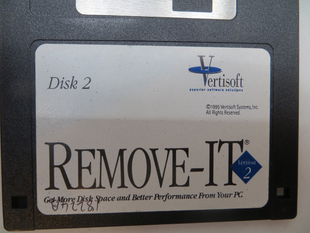3.5" Floppy Disks REMOVE-IT Version 2 computer discs 1995 Vertisoft vintage