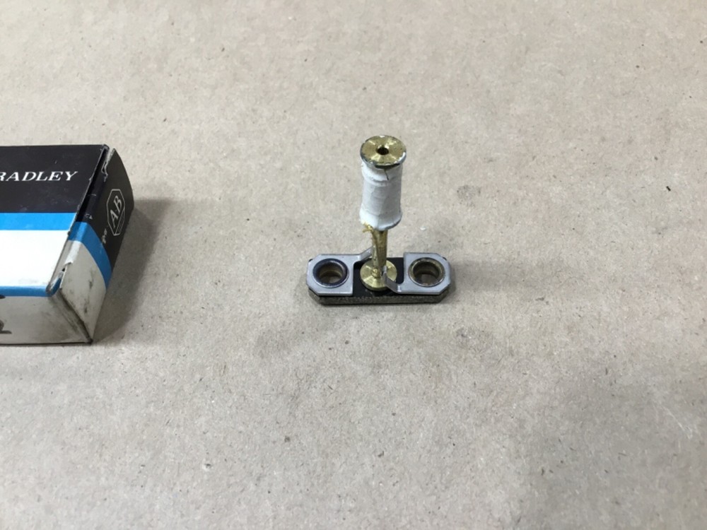 Allen Bradley B22 Overload Heater Element #33H99