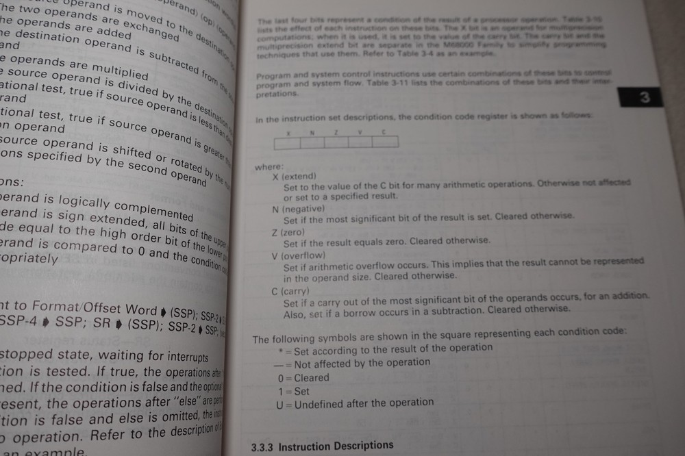 Motorola MC68020 32-Bit Microprocessor User's Manual 3rd Edition Publication