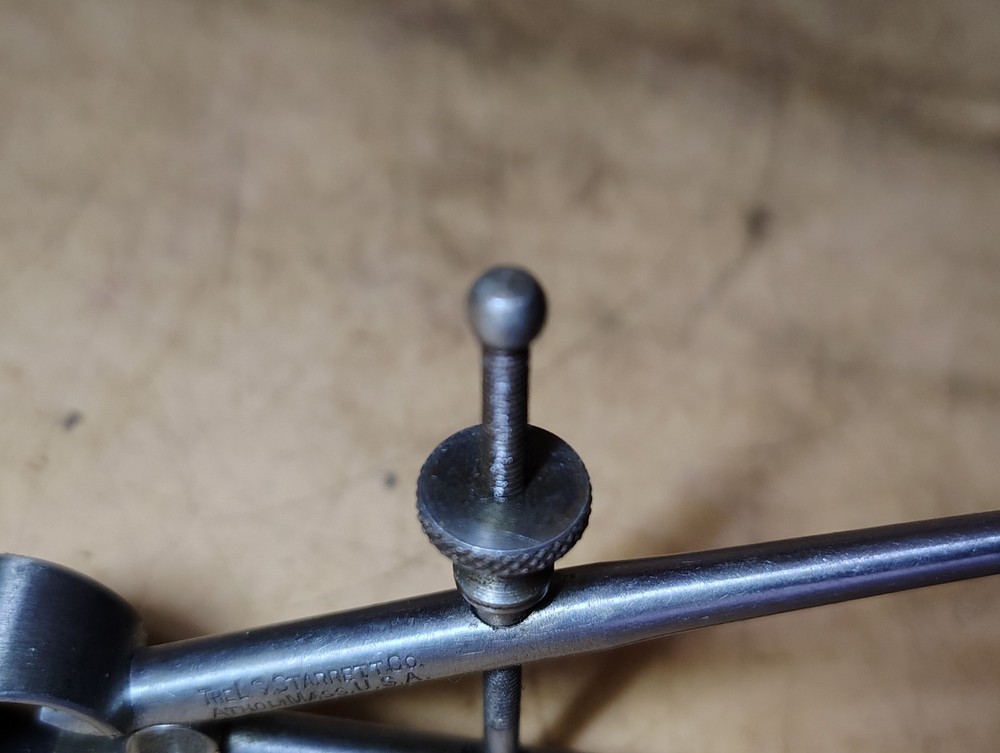 Starrett 4" Spring Joint Inside Divider Caliper Round Leg