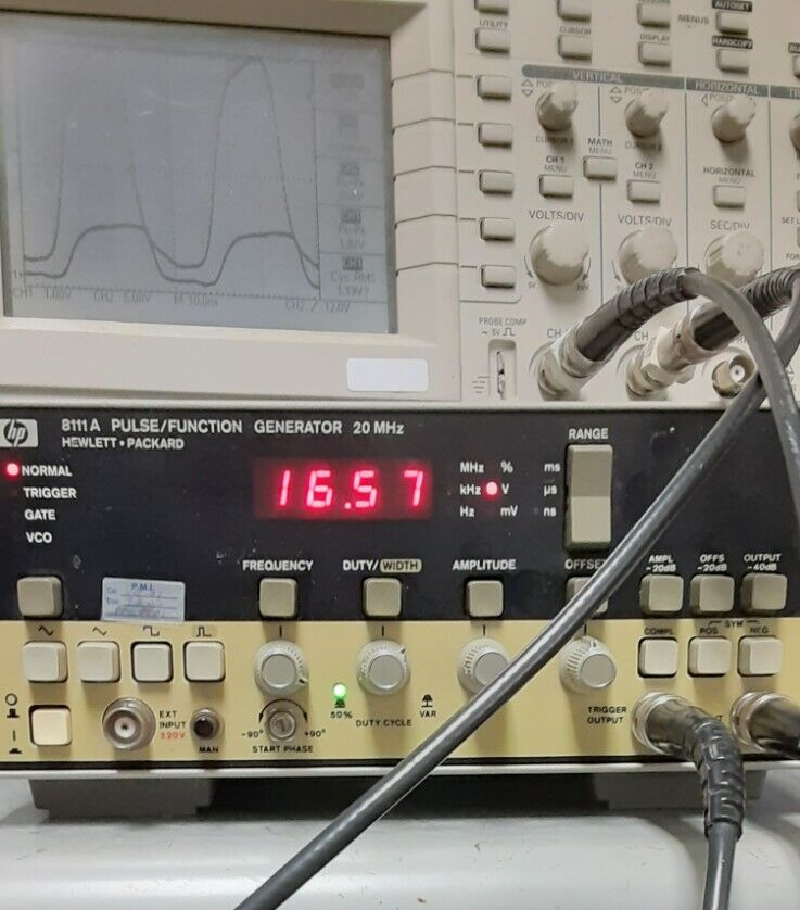 HP 8111A Pulse Function Generator P E R F E C T fully tested.
