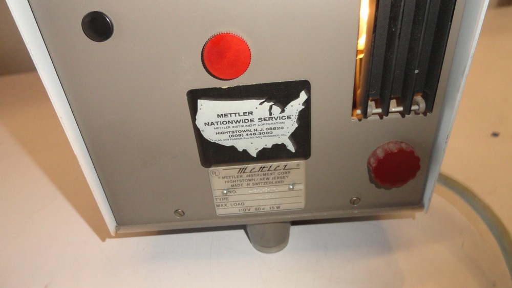 METTLER P1200 ANALYTICAL BALANCING SCALE 110 VOLT, MAX LOAD 1200 G