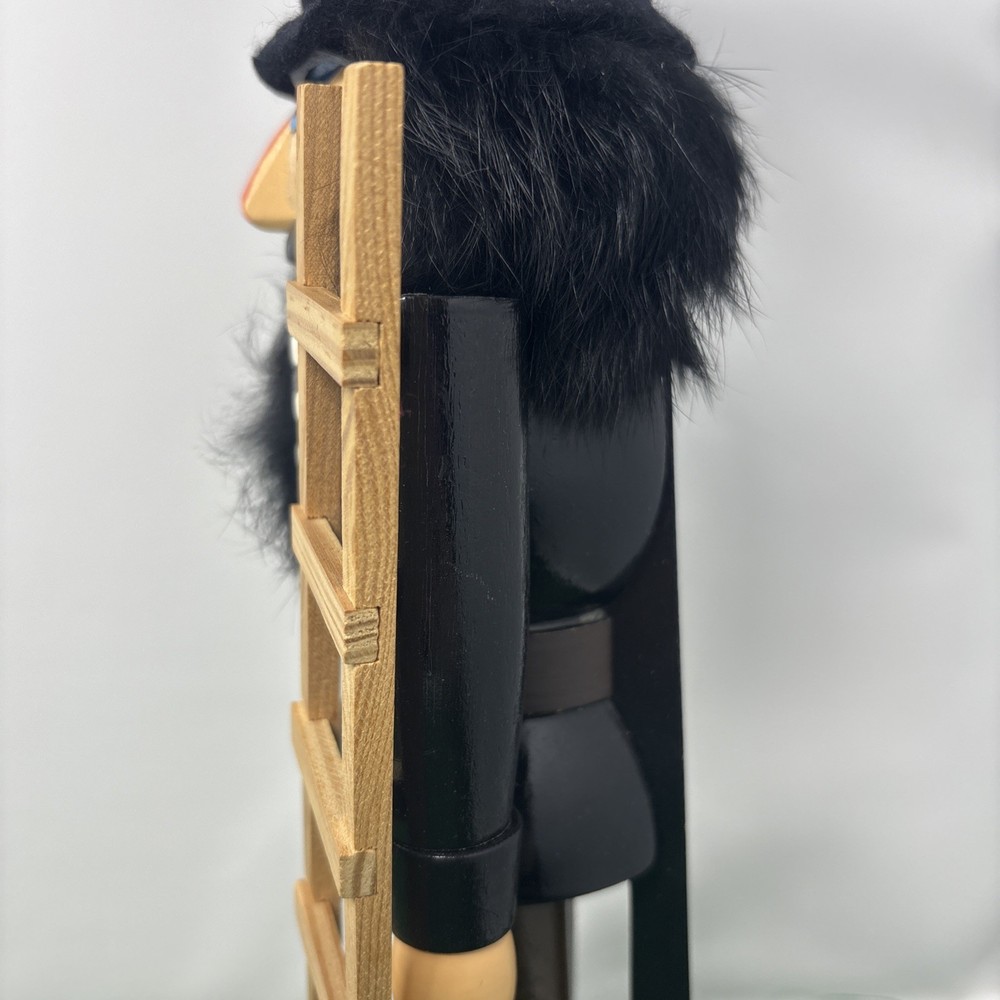 Vero Seiffener Nutcracker Schornsteinfeger 432 005