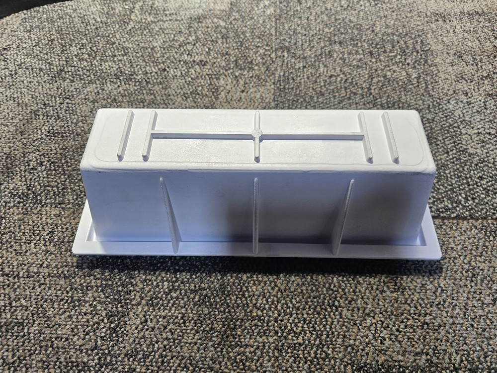 White Recessed Molded Plastic W/ Textured Stepping Surface 16-3/4"x6" for Pools