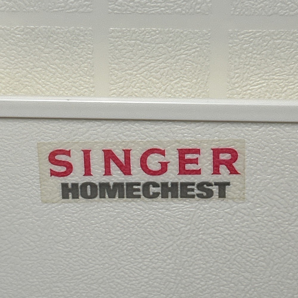Singer Homechest Sewing Craft Caddy Storage Fold-up 1983 Plus Thread