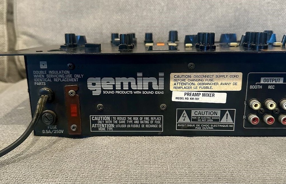 Gemini KM-707 Preamp Mic DJ Mixer Multi Function Digital Processor w/ Manual