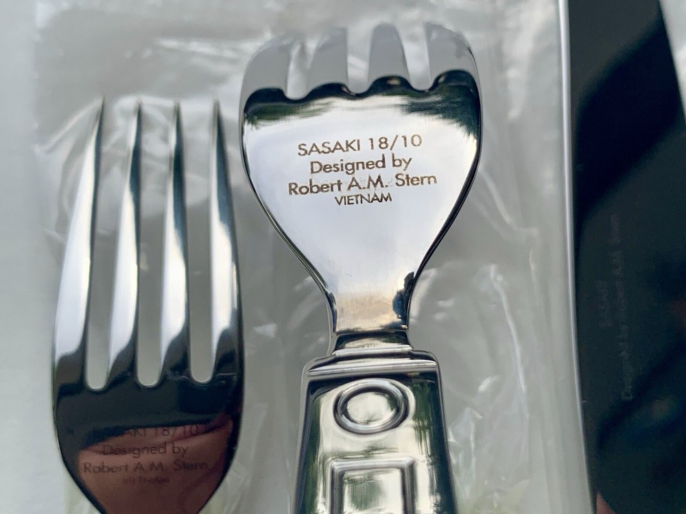 Sasaki Sienna 5 pc Place Setting Stainless Flatware Robert AM Stern Design