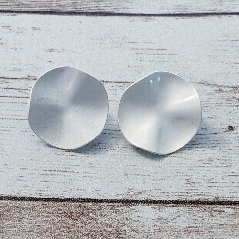 Vintage Clip On Earrings - Folded Circle White - Some Marks