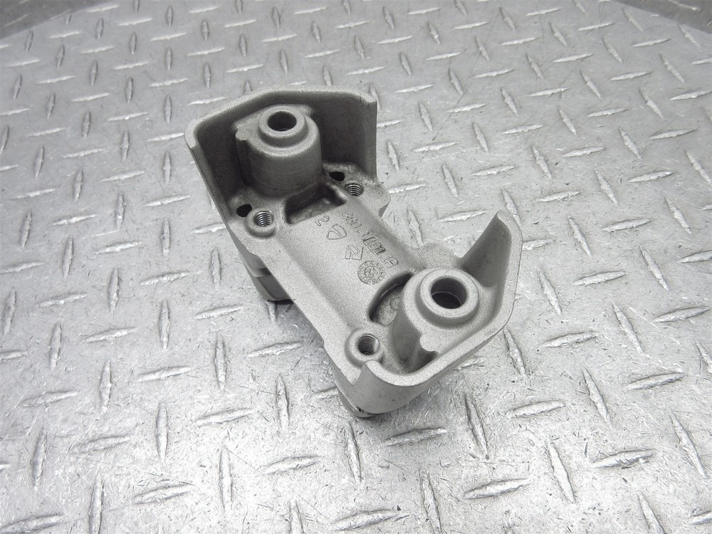 2013 12-14 Ducati Monster 696 Handlebar Riser Clamp Mount Upper Lower Bracket