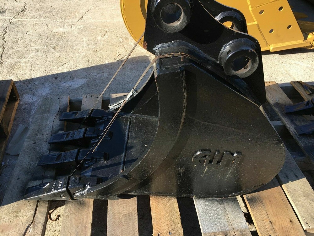 New 16" Excavator Bucket for a Takeuchi TB135