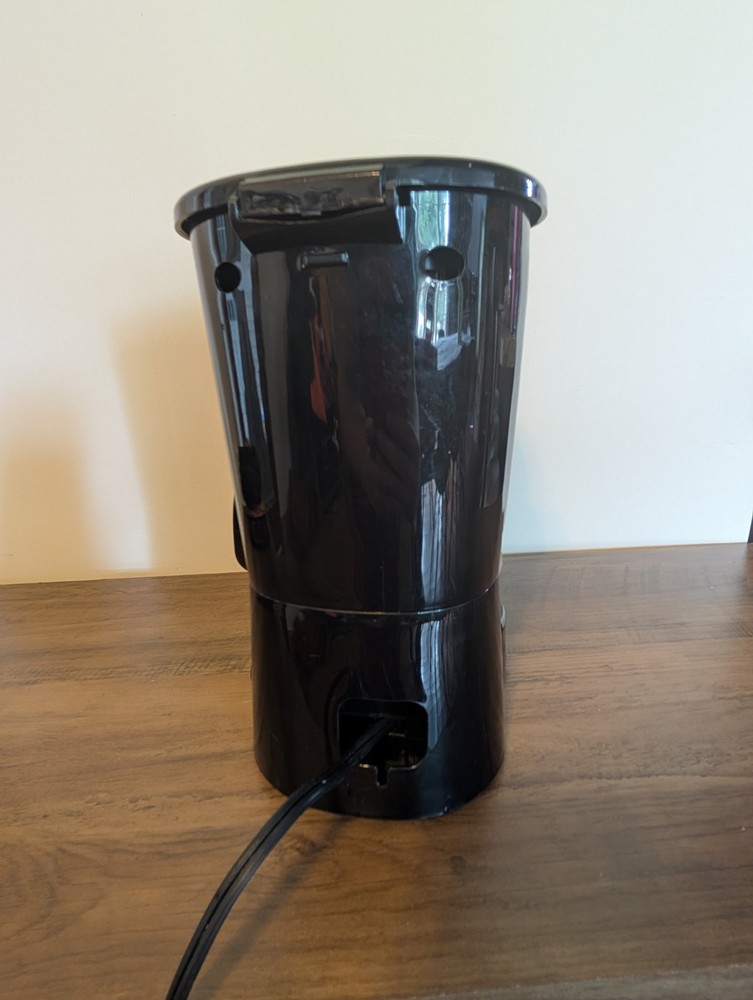 Mainstays 5 Cup Coffee Maker Black With Keep Warm Function - Tested And Working
