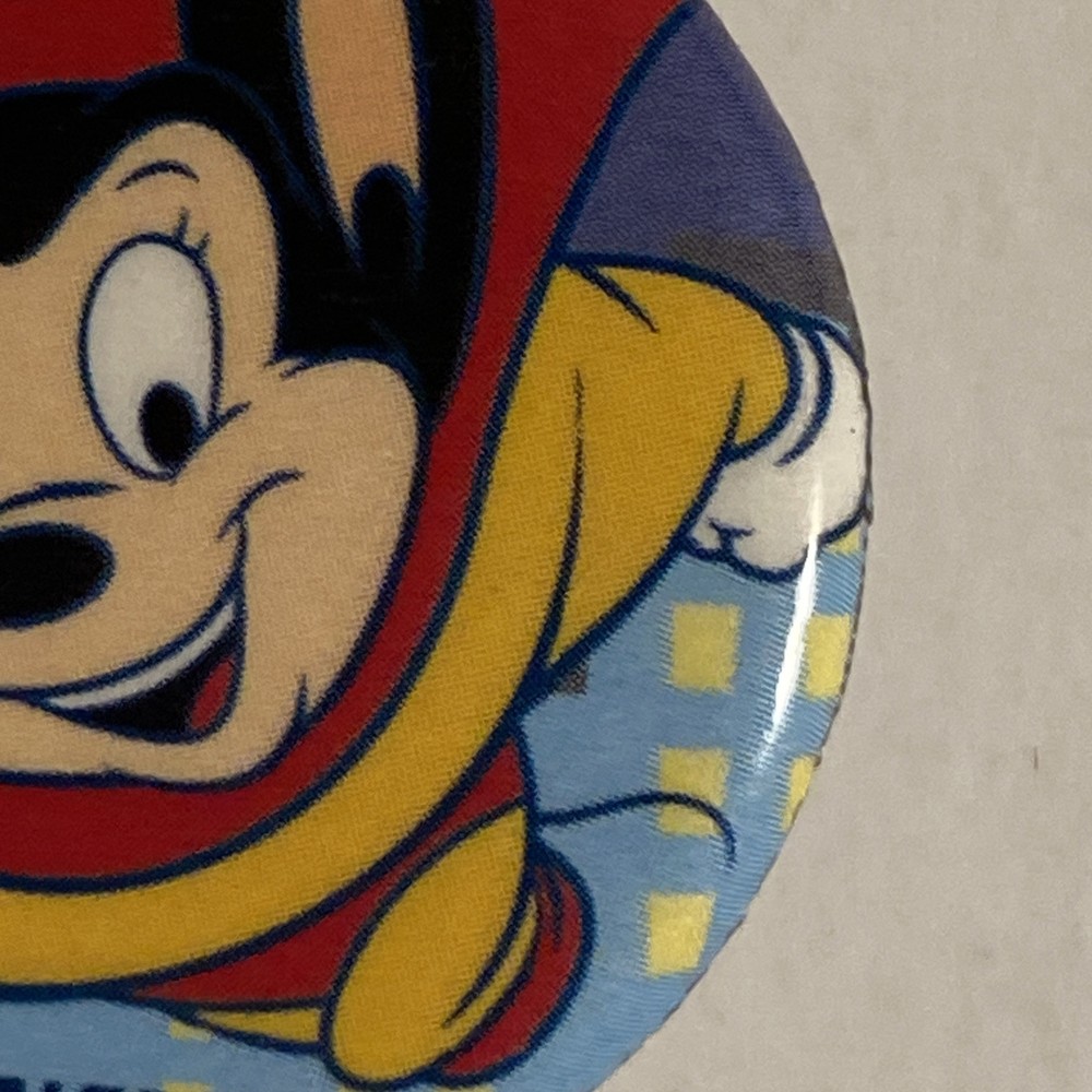 Mighty Mouse Button Pinback Dynamite Comics Superhero FREE SHIPPING