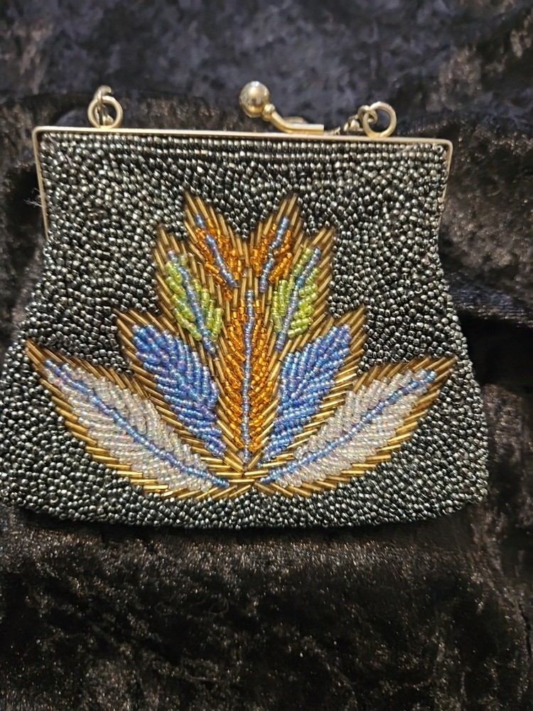 Boho Retro Vtg 1960s Seed Bead Small Evening Clutch Maple Leaf