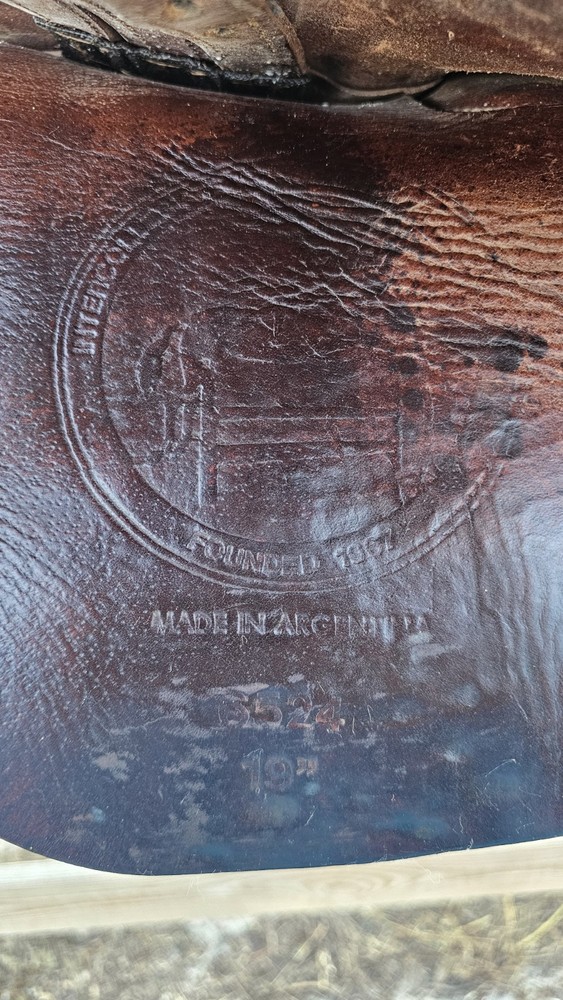 Collegiate Saddle 6524