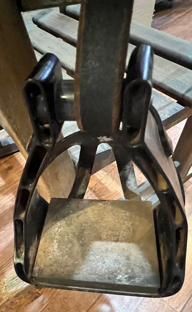 17.5 BERNEY BROS SADDLE