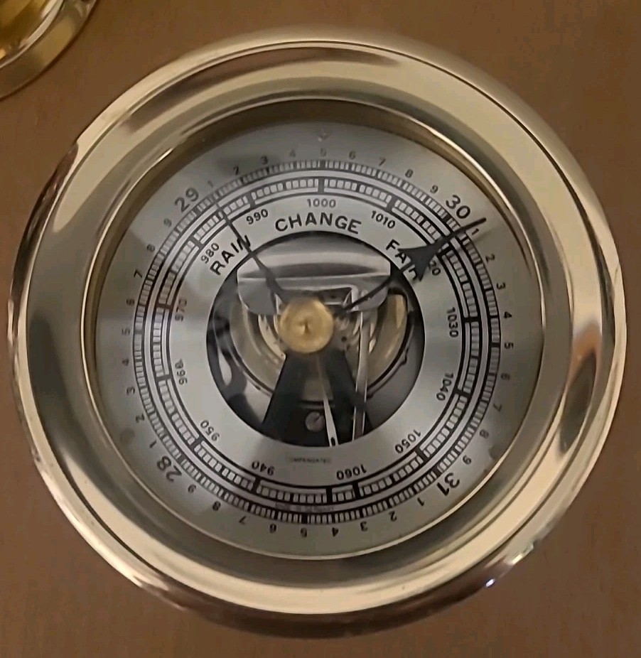 NAUTICAL CLOCK AND BAROMETER