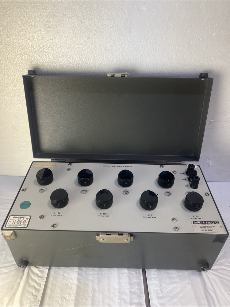 8 Dial Decade Resistor