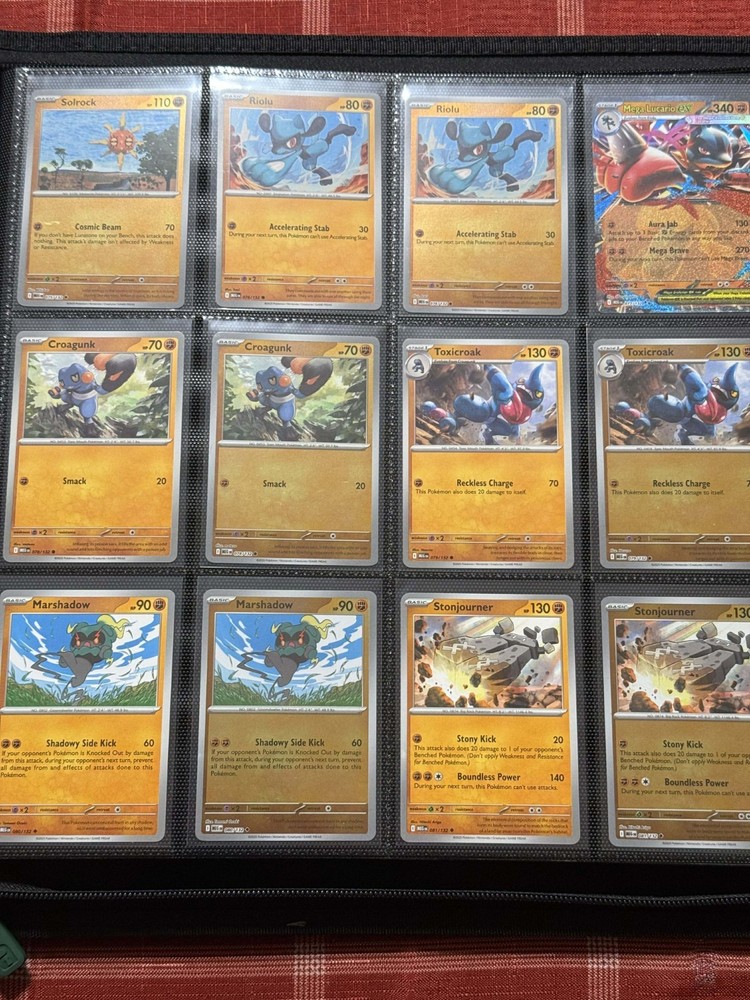 Mega Evolution 100% Base Set w/Binder