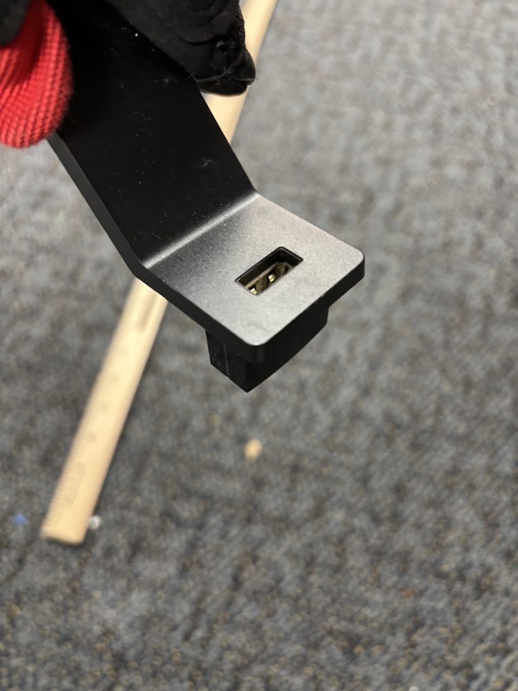 Unknown Black USB Device