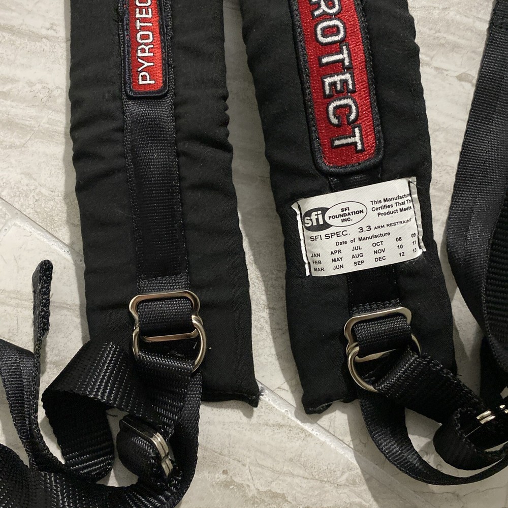 PYROTECT ARM RESTRAINTS BLACK SFI Spec 3.3