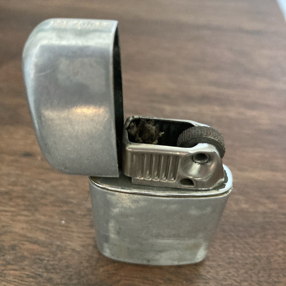 Ronson Typhoon British Empire Made Vintage Lighter. Flip Top.