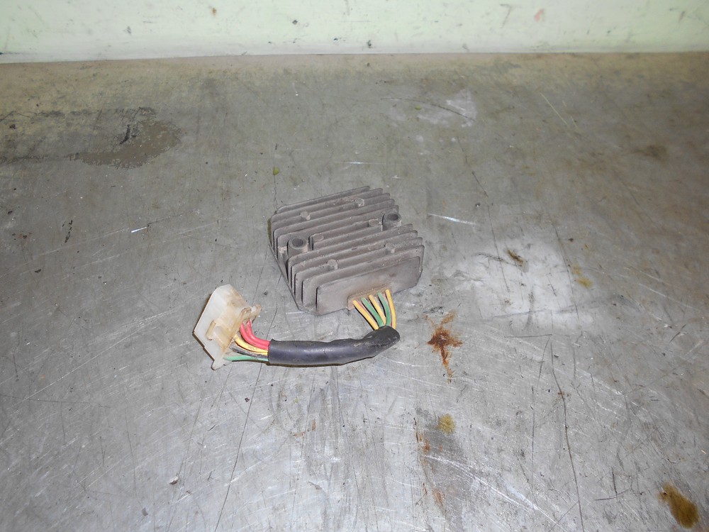 honda  gl 1100  reg/rectifier