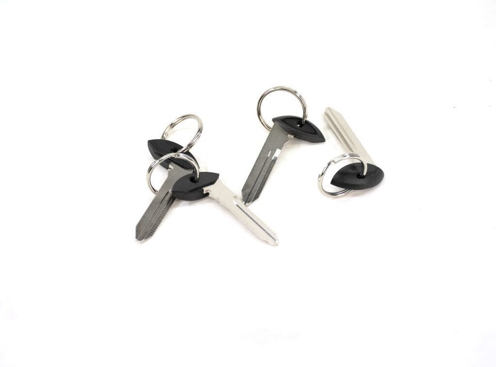 Vehicle Key Mopar 68029829AB
