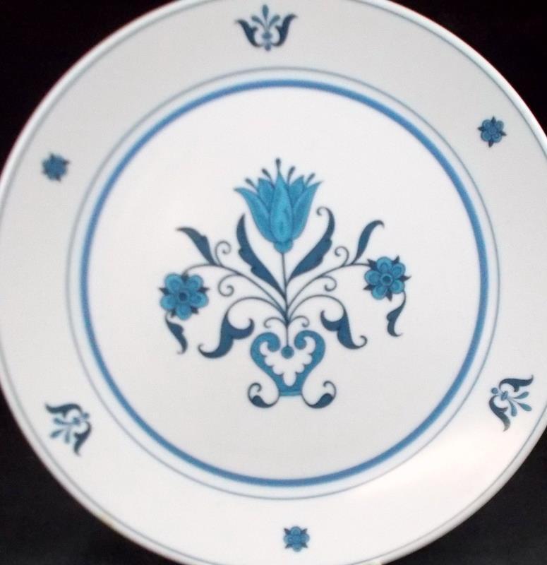 Noritake Blue Haven 5 Piece Place Setting 9004