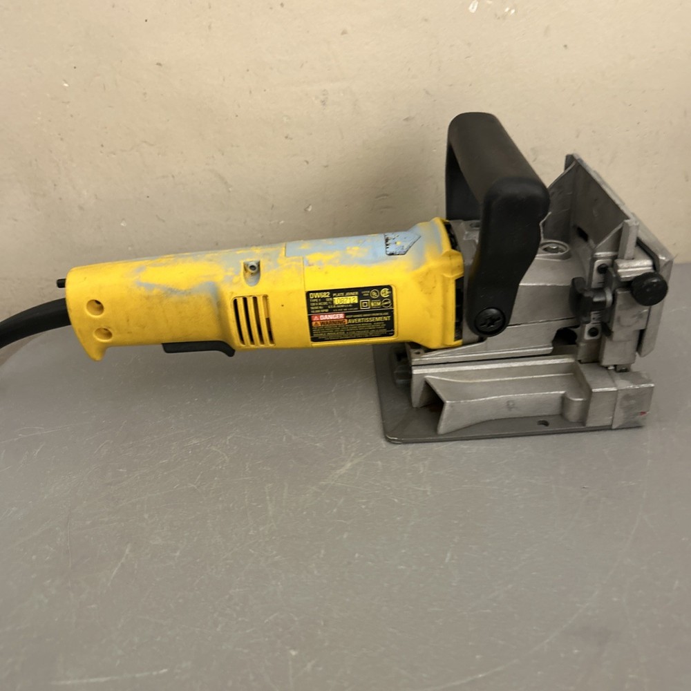 Dewalt DW682 Biscuit & Plate Joiner