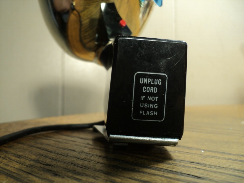 Vintage Polaroid Flash No. 268 Camera Accessory