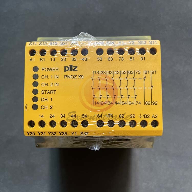 ONE NEW PILZ Security module PNOZ X9 774606