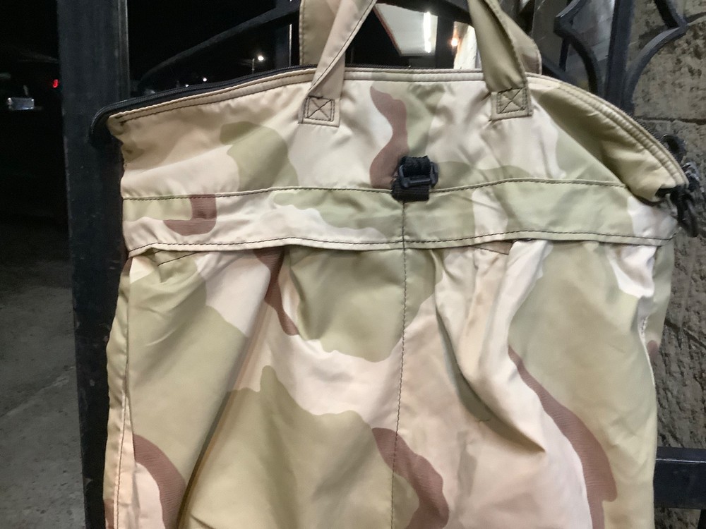 HELMET BAG, MILITARY PILOT, DESERT CAMO
