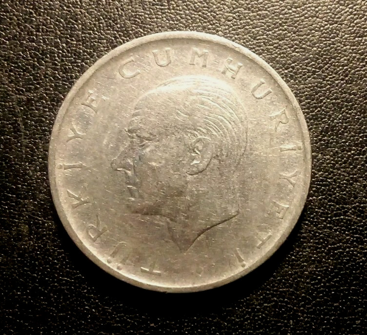 1960 Turkey One Lira Coin